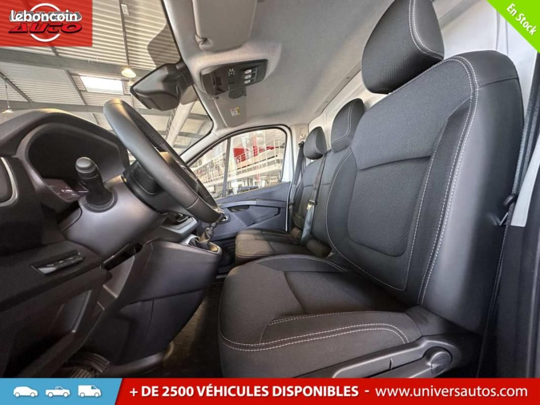 Nissan Primastar FOURGON L2H1 2.0 DCI 150 BVM N-CONNECTA (image 6)
