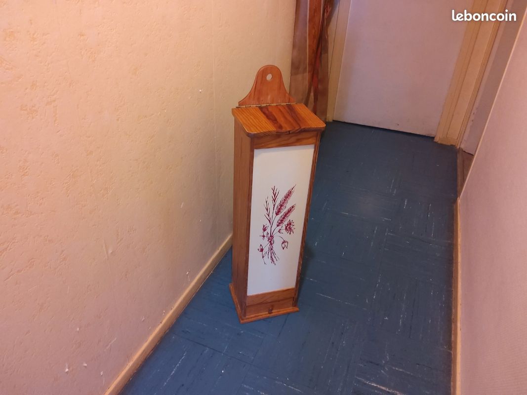 Boîte à pains (image 1)