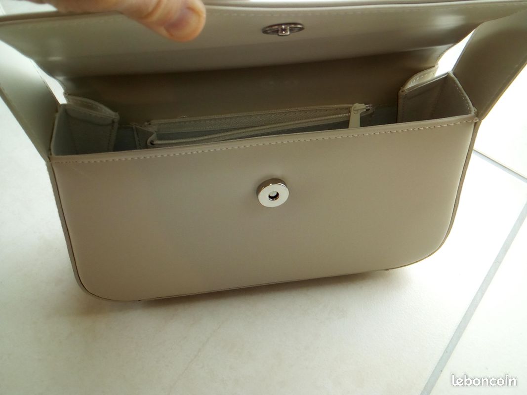 Sac à main beige (image 3)