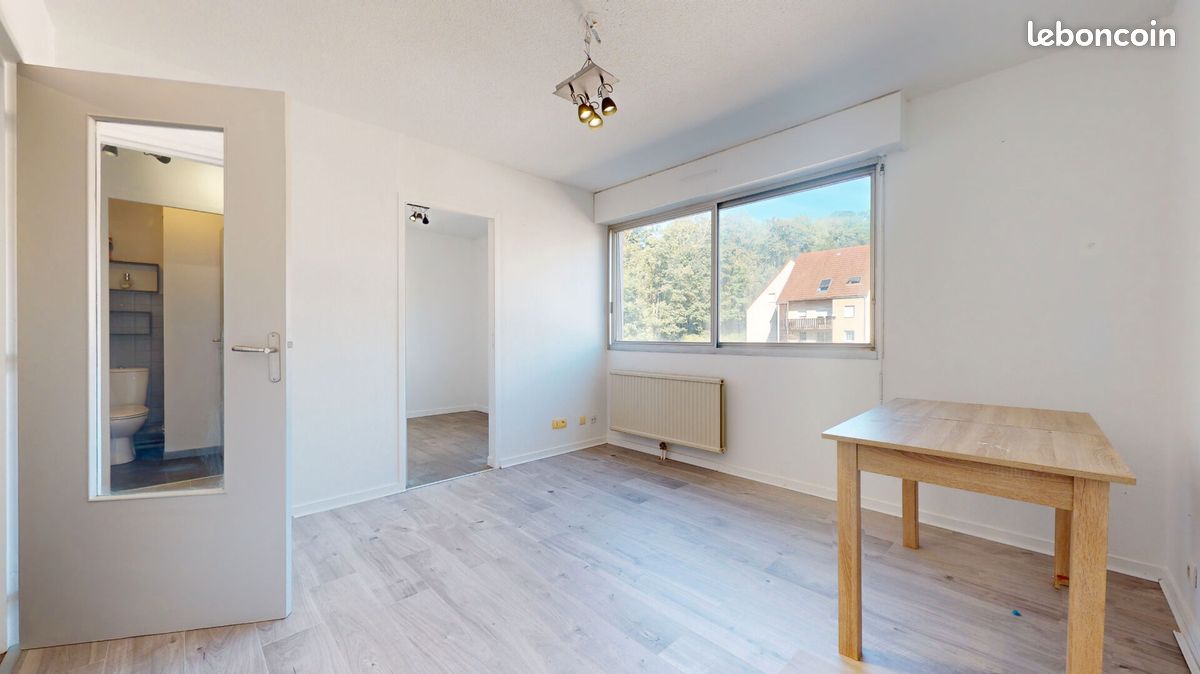 Appartement 1 pièce 28 m² · à Besançon · 28 m² · 550 €
