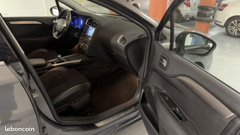 Citroen C4 1.6 E-HDI 112 FAP EXCLUSIVE AUTOMATIQUE (image 11)