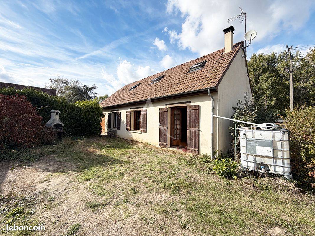 Maison 6 pièces 110 m² · à Dourdan · 110 m² · 296 500 €