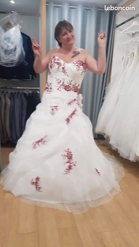 Robe de mariée (image 1)