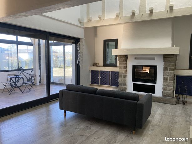 Maison 9 pièces 220 m²