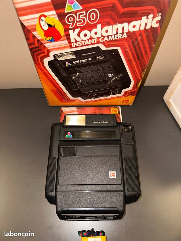 Appareil Photo Instantané Kodak Kodamatic 950 - Noir - Fonctionne - Vintage