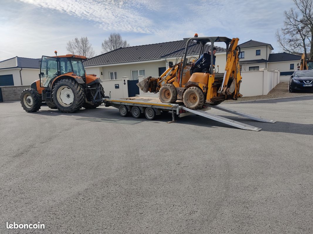 Mini tractopelle JCB 1CX (image 2)
