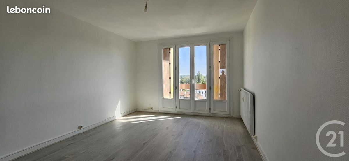 Appartement 3 pièces 65 m² · à Montluçon · 65 m² · 43 000 €