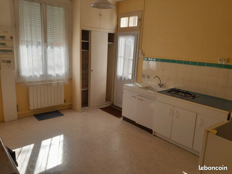 Appartement 1 pièce 35 m² · à Laval · 35 m² · 340 €/mois