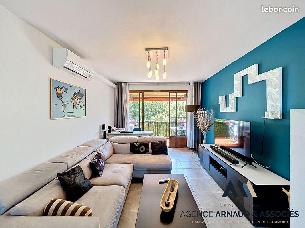 Appartement 3 pièces 71 m² · à Saint-Cyr-sur-Mer · 71 m² · 376 000 €