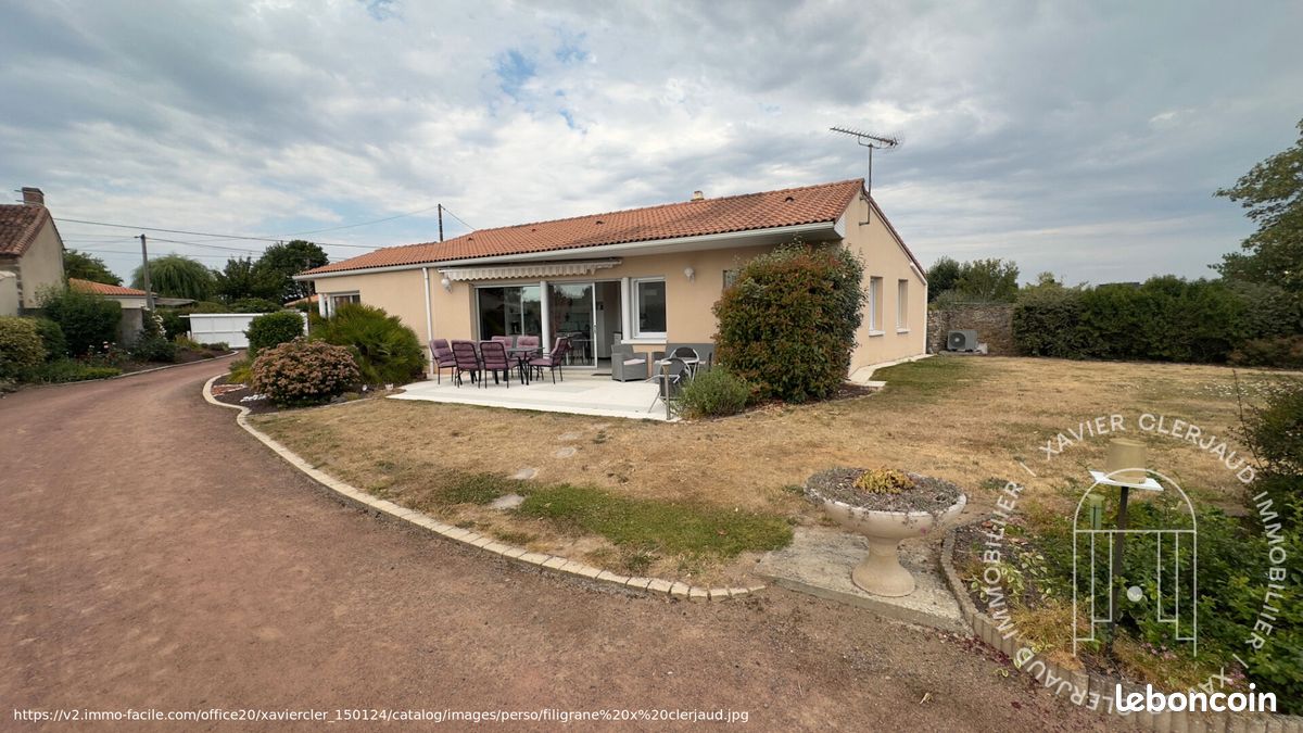 Maison 5 pièces 125 m² · à Nueil-les-Aubiers · 125 m² · 219 450 €