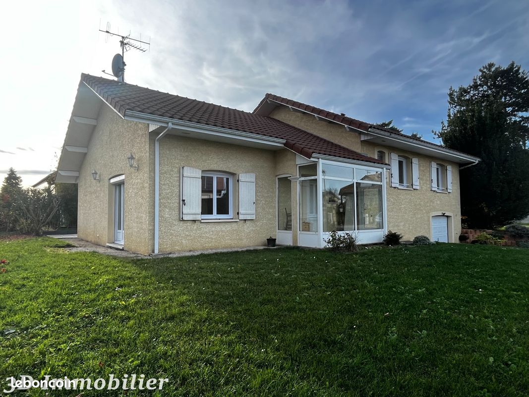 Maison 7 pièces 130 m² · à Douvaine · 130 m² · 660 000 €