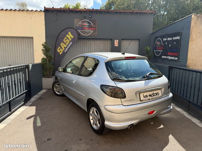 Peugeot 206 1.4 75cv JBL Ja15 Clim rétro électrique vitre électrique 3portes (image 3)