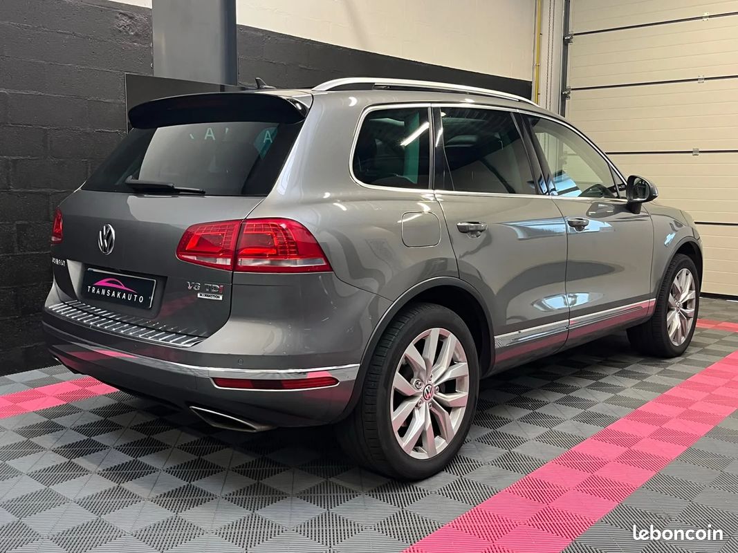 Volkswagen Touareg 2015 photo 3