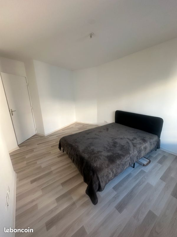 Appartement 2 pièces 45 m² · à Vaulx-en-Velin · 45 m² · 950 €/mois
