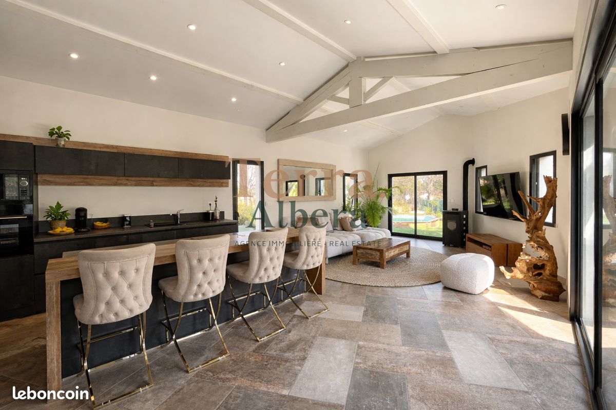 Maison 5 pièces 150 m² · à Canohès · 150 m² · 590 000 €