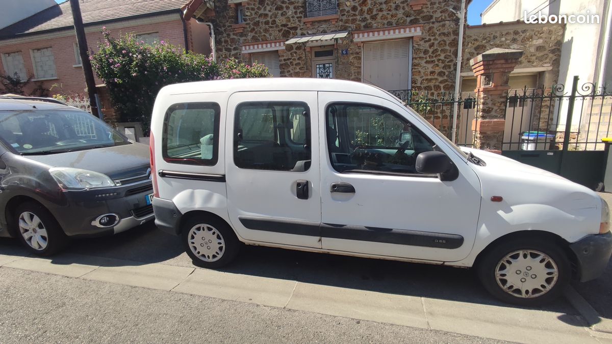 Voiture Renault Kangoo 2002 5 places 1.9 d65 automobile (image 4)