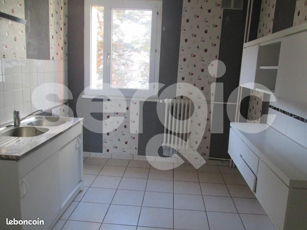 Appartement 4 pièces 72 m² · à Béthune · 72 m² · 550 €/mois
