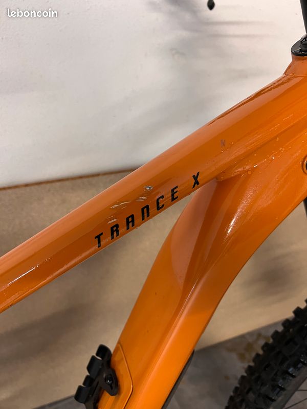 Giant Trance X (image 2)
