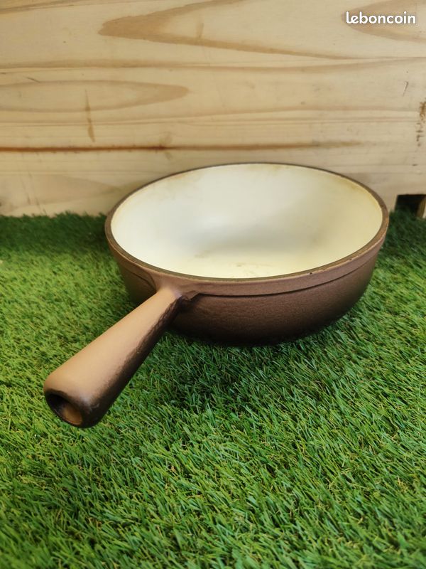 COCOTTE FONTE NOMAR France EUR 11,00 - FR