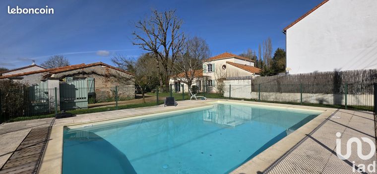Propriété 8 pièces 155 m²
