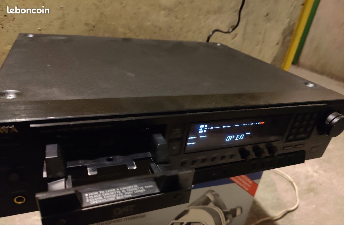 DAT K7 Aiwa XD-S1100 (image 3)
