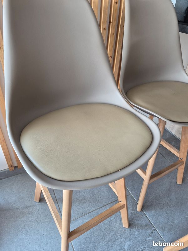 Tabourets (image 1)