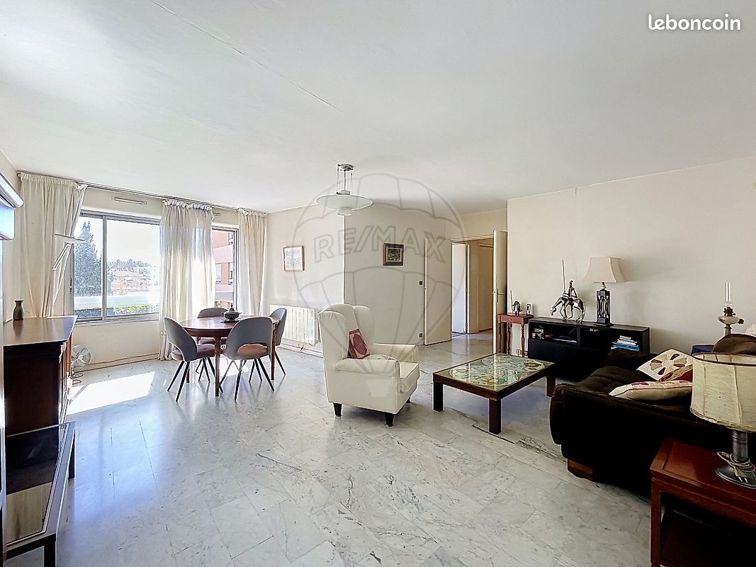 Appartement 4 pièces 108 m² · à Perpignan · 108 m² · 140 000 €