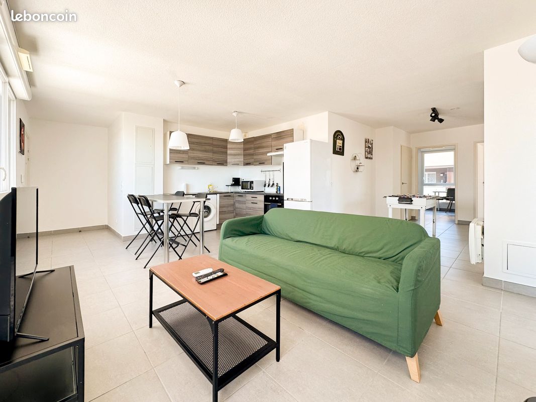 Appartement 5 pièces 87 m² · à Montpellier · 87 m² · 450 €