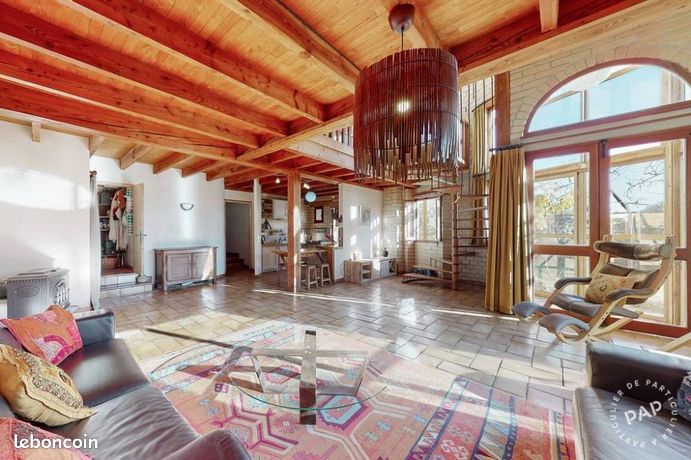 Maison 9 pièces 220 m²