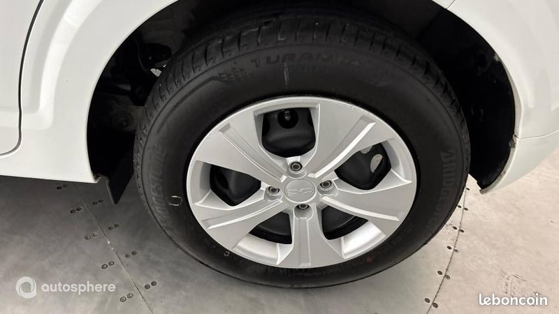 Dacia Sandero 1.0 SCe 65ch Essential (image 21)