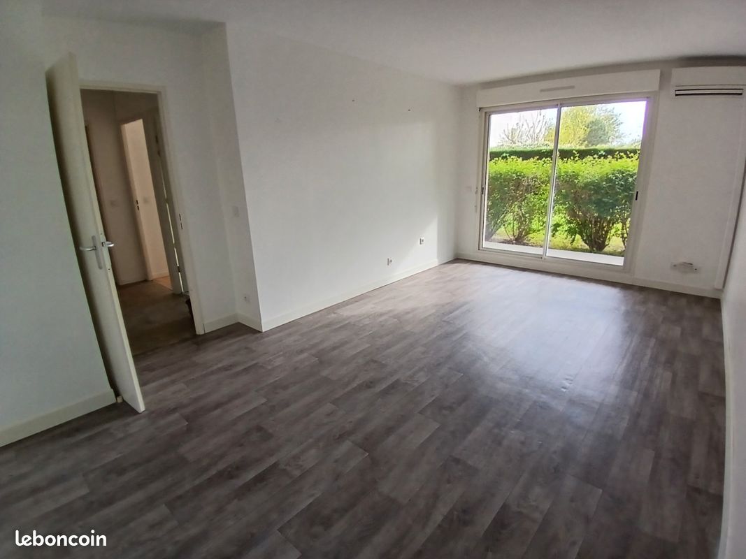 Appartement 2 pièces 46 m² · à Cenon · 46 m² · 695 €/mois