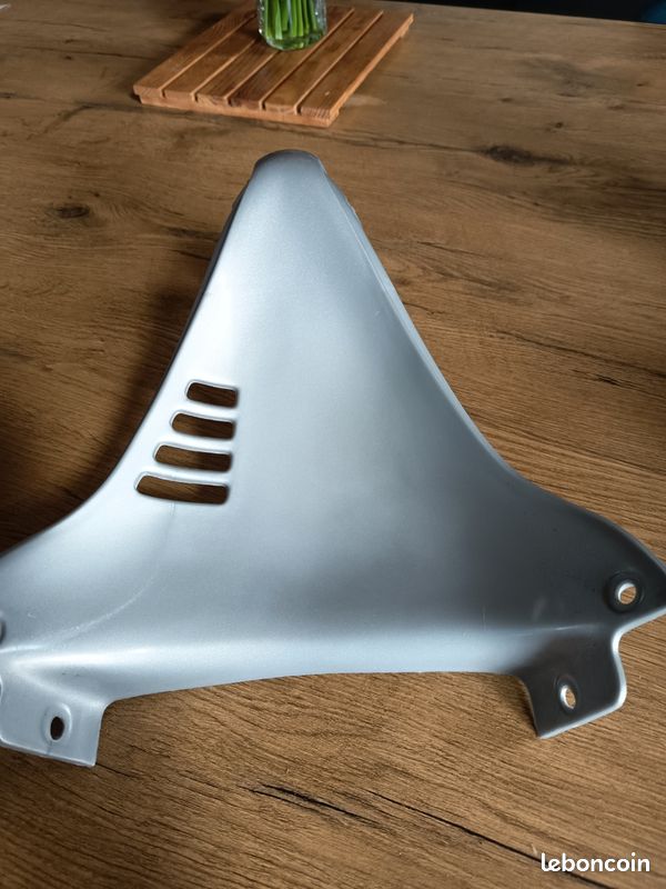 Sabot De Carenage Avant Aprilia RS50 AP8249815 - Neuf En Emballage D'origine