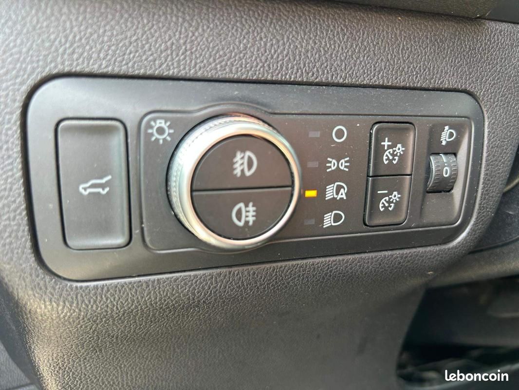 Ford Kuga 2.0 EcoBlue 150 mHEV S&S BVM6 Titanium (image 31)