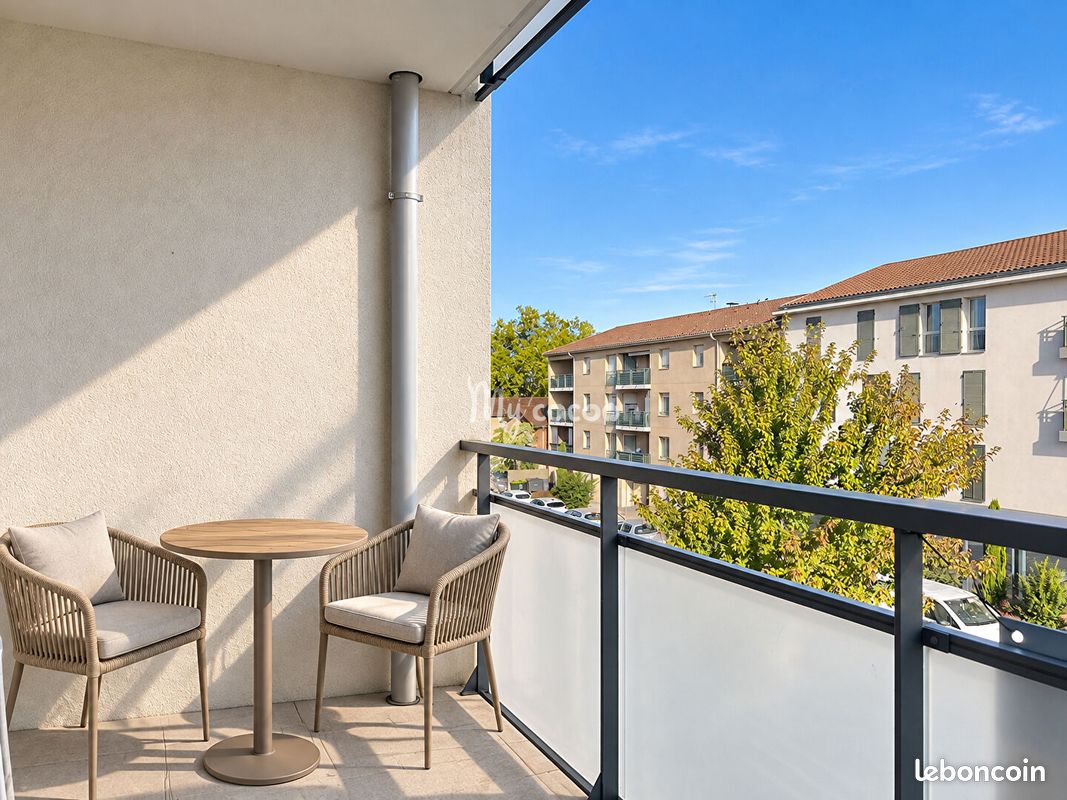 Appartement 2 pièces 39 m² · à Meyzieu · 39 m² · 145 000 €