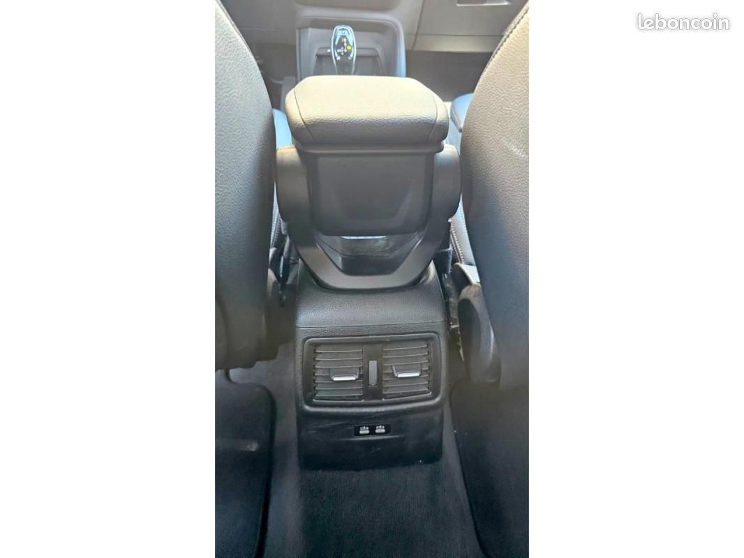 BMW X1 Advantage sDrive 16dA + Sieges avant chauffants + Carplay + Vitrage teinté (image 24)
