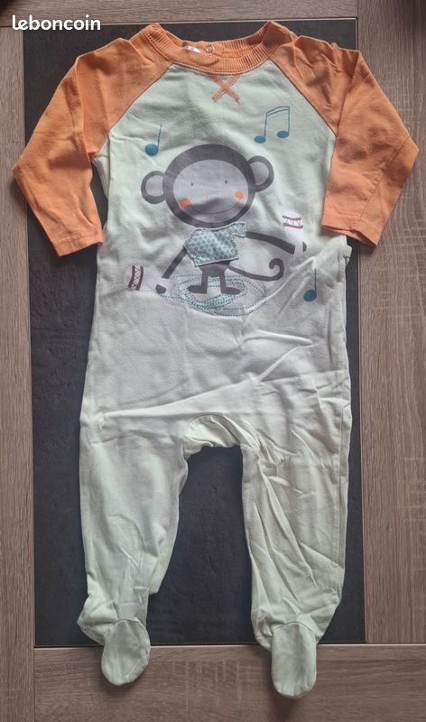 Pyjama. Taille 18 mois. Marque Kitchoun
2 (image 1)