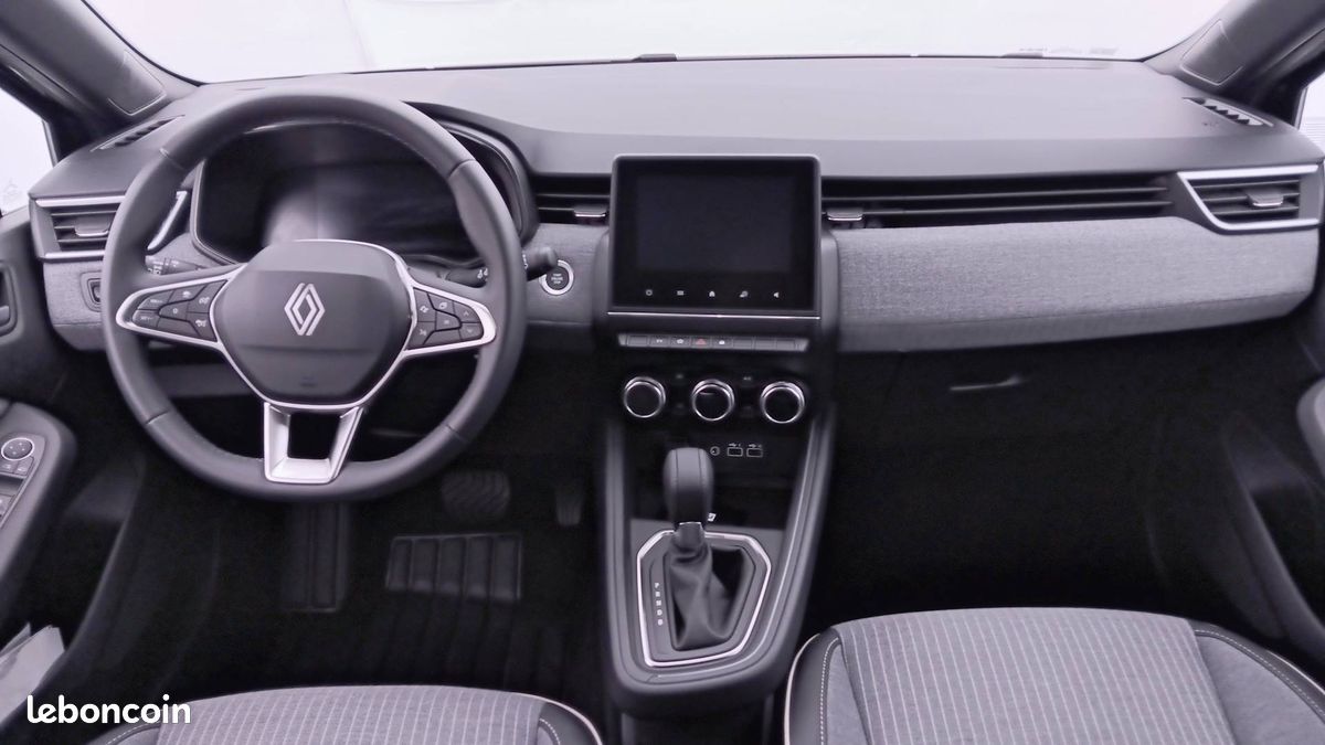 Renault clio e tech full hybrid 145 ch gsr2 techno (image 3)