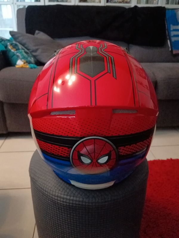 Casque moto Marvel spiderman - Équipement moto