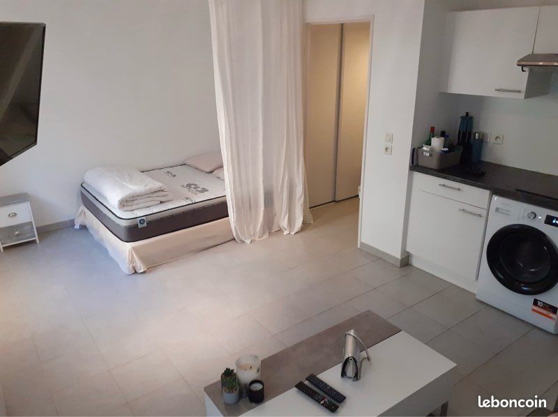 Appartement 1 pièce 28 m² · à Antibes · 28 m² · 750 €/mois
