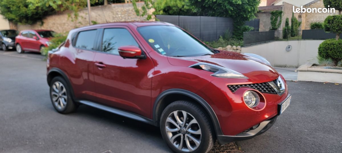 Juke Rouge Studio Nissan Juke 1.5 DCI 110 Connect Edition - 2015 - Rouge Métallisé, CT ...