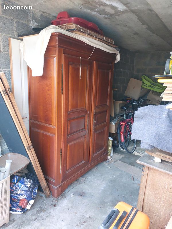 Armoire 2 portes en Merisier massif (image 1)