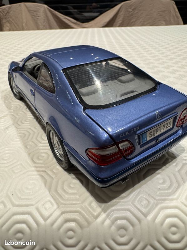 LE948 ANSON B6 600 5228 Voiture 1/18 1:18 Mercedes Benz CLK cabriolet verte