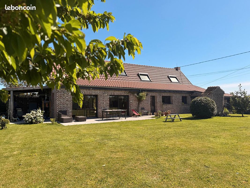 Maison 6 pièces 145 m² · à Cappelle-en-Pévèle · 145 m² · 499 000 €
