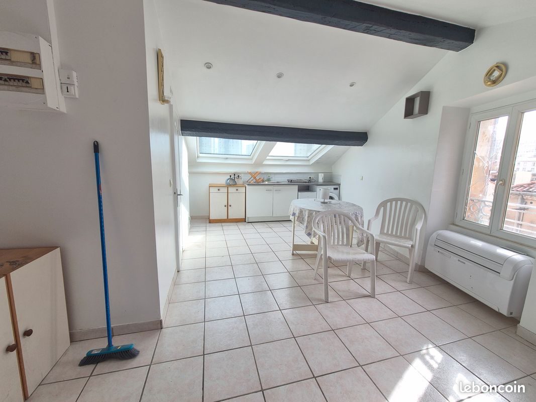 Appartement 1 pièce 17 m² · à Toulon · 17 m² · 540 €/mois