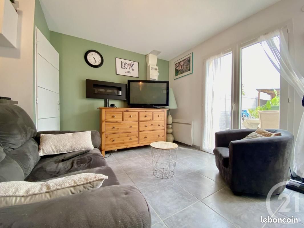 Appartement 3 pièces 53 m² · à Les Abrets en Dauphiné · 53 m² · 166 000 €