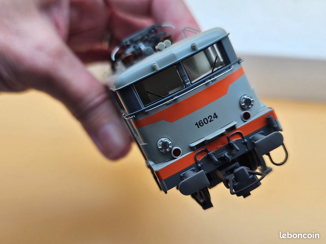 ROCO PLATINE PRISE DECODEUR LOCOMOTIVE BB 9200 / 16000 / 25000