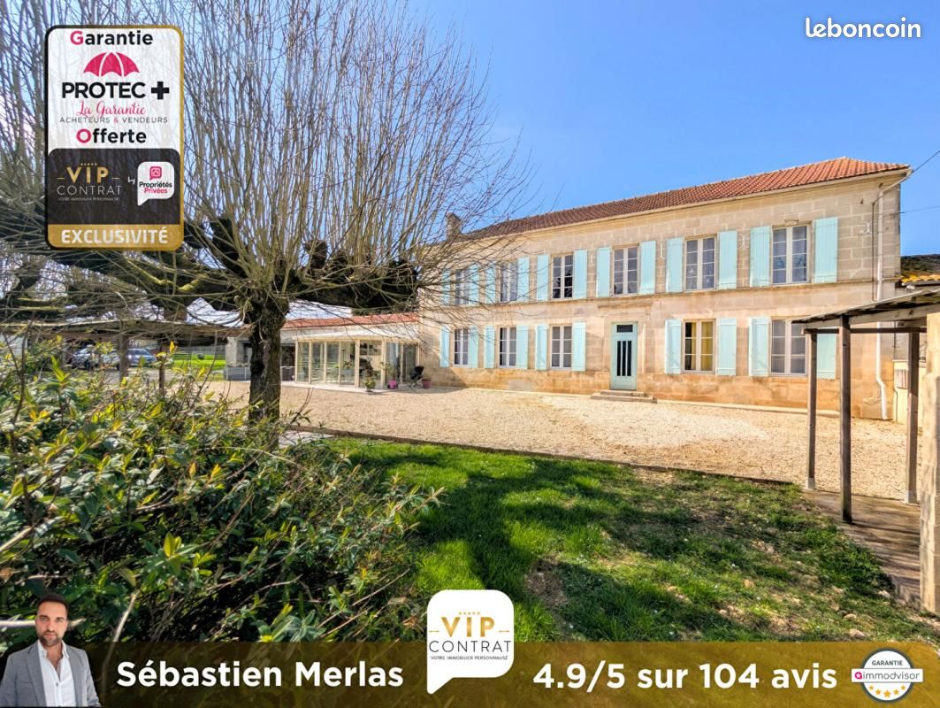 Maison 8 pièces 253 m² · à Mosnac · 253 m² · 262 000 €