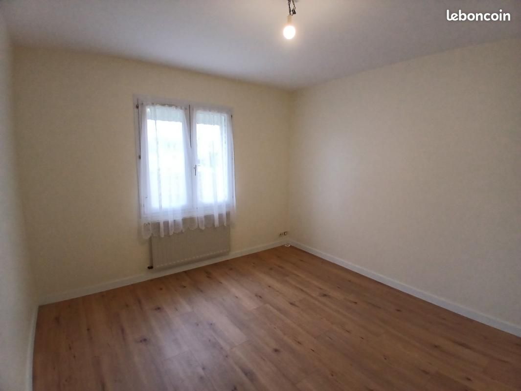 Maison a louer saint-nazaire - 3 pièce(s) - 145 m2 - Surfyn