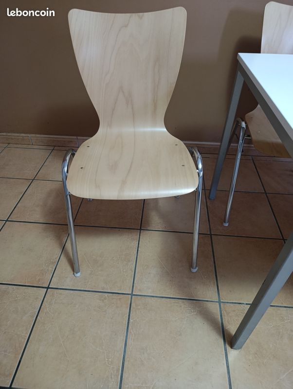 Ensemble table et 5 chaises (image 4)