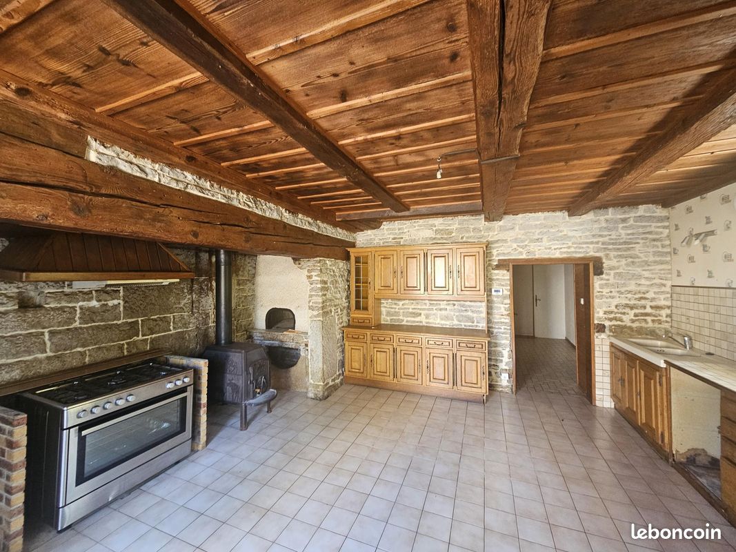 Maison 5 pièces 140 m² · à Vernierfontaine · 140 m² · 273 000 €